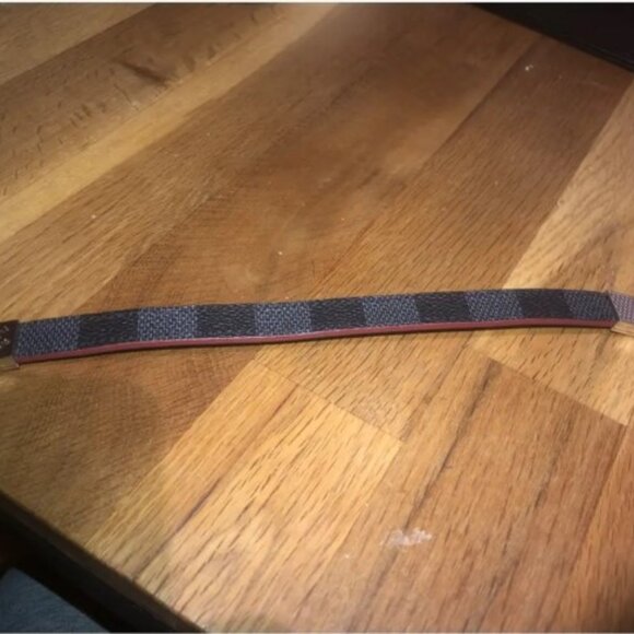 Louis Vuitton Monogram reversible bracelet - Picture 9 of 9